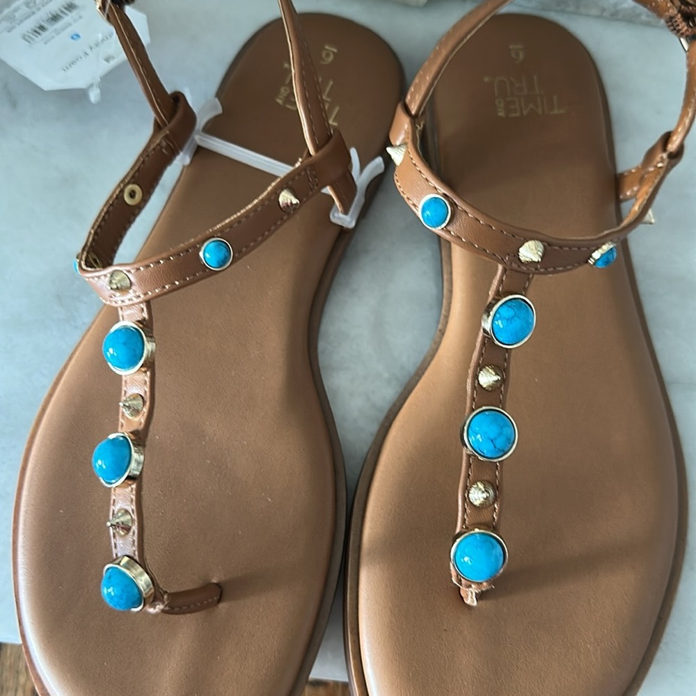 Time and Tru Women's Jeweled T-Strap Sandal Size 6 - Picture 2 of 8